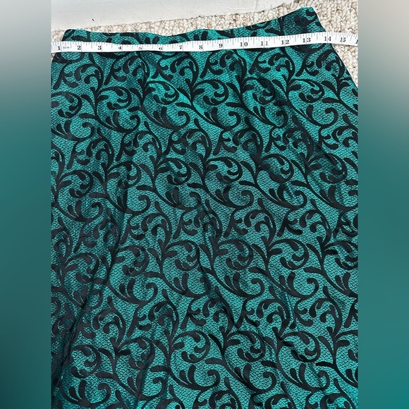 Peck & Peck Green  and Black Maxi Skirt size 8 - Picture 5 of 7